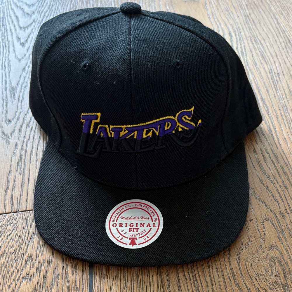 Lakers Black Snapback with Dipped Script